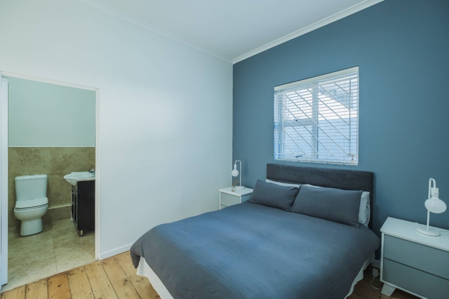 4 Bedroom Property for Sale in Fresnaye Western Cape